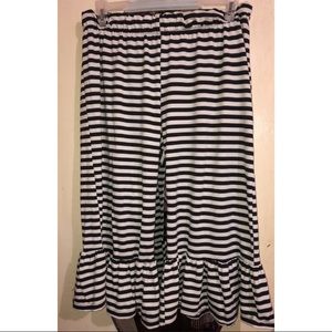 Boutique Adult Ruffle Capri